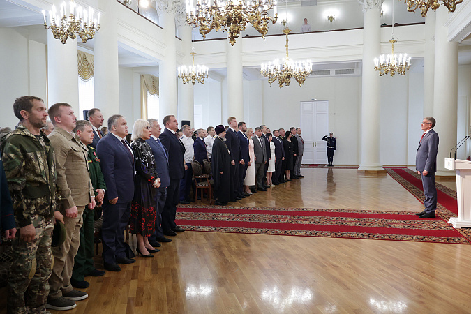 В День России отличившимся жителям Тулы и области вручили награды