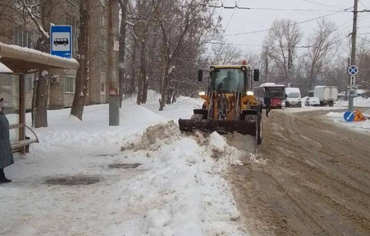 В Туле временно ограничат парковку на трёх улицах из-за уборки снега
