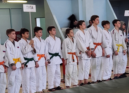 Тульские дзюдоисты завоевали золотые и серебряные медали на Межрегиональном турнире