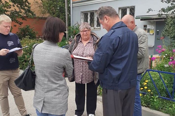 В Пролетарском округе Тулы провели приемку ремонта