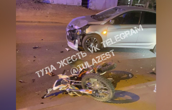 На Щегловской Засеке в Туле 14-летний подросток на питбайке попал в ДТП