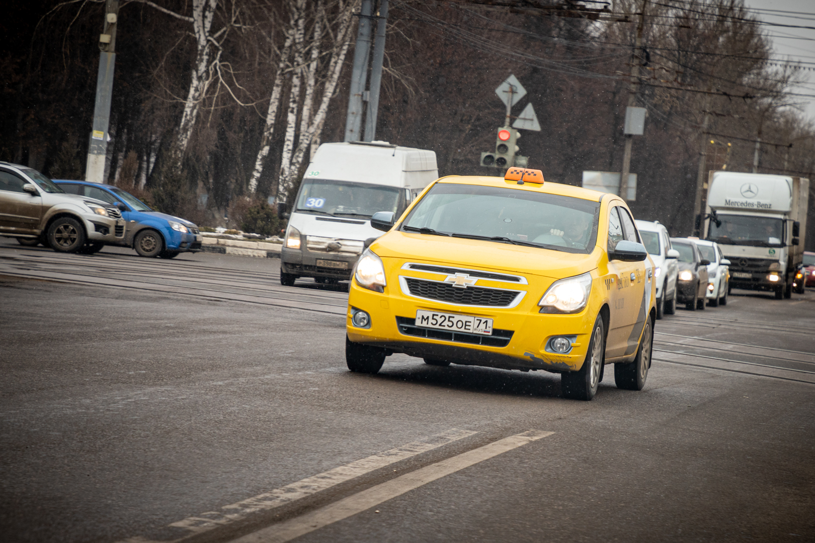 Поездки на &quot;Яндекс Такси&quot; в Туле подорожают на 6% из-за  компенсации расходов таксопарками