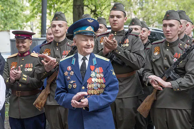 Порядка 10 000 ветеранов ВОВ получили выплаты ко Дню Победы