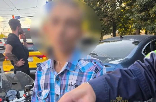 У пассажира автомобиля в Туле инспекторы ДПС нашли более 3 граммов наркотика