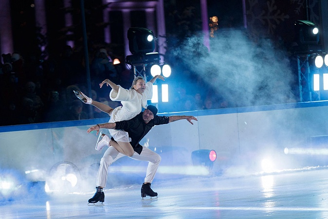 Биография Романа Костомарова