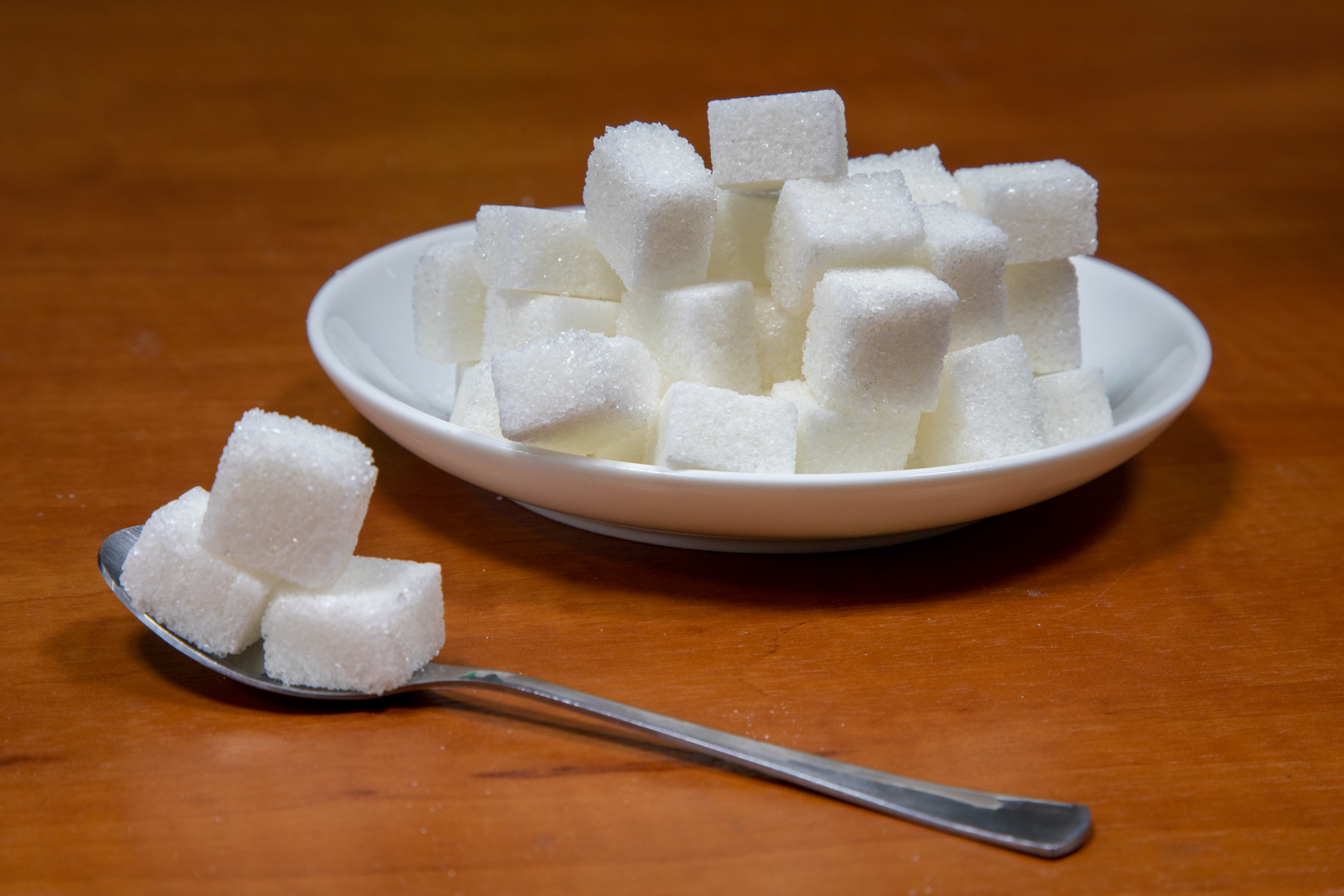 Специалисты назвали продукты, в которых содержится больше всего сахара