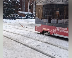 В Туле трамваи встали в пробку из-за обрыва проводов