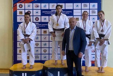 Тульские спортсменки завоевали бронзу первенства ЦФО по дзюдо
