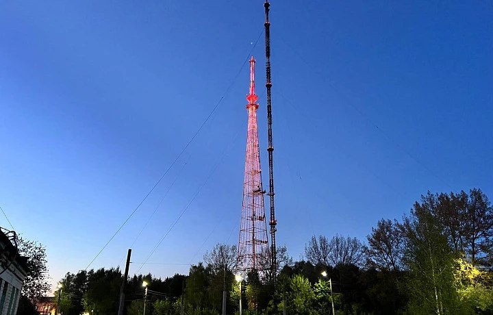 В День учителя на тульской телебашне включат праздничную подсветку