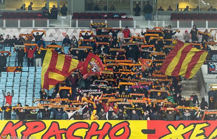 В России ввели новые правила для баннеров на стадионах