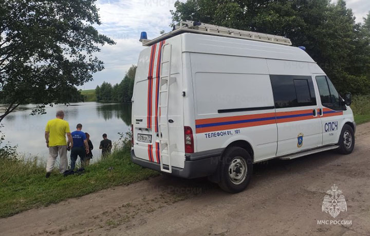 В водоеме села Бучалки в Кимовском районе утонул мужчина