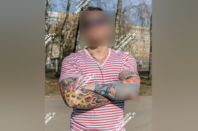 Фитнес-тренер из Тулы заплатит штраф за татуировку с нацистской символикой