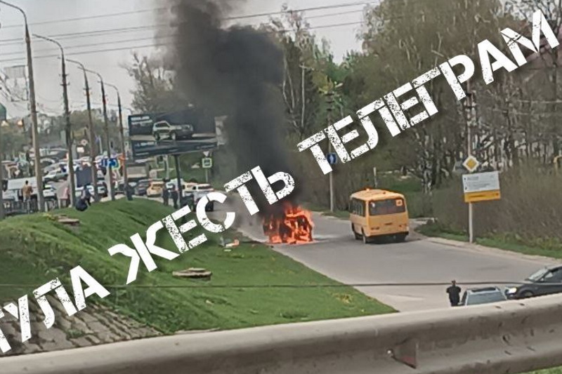 ﻿На улице Рязанской в Туле сгорела иномарка