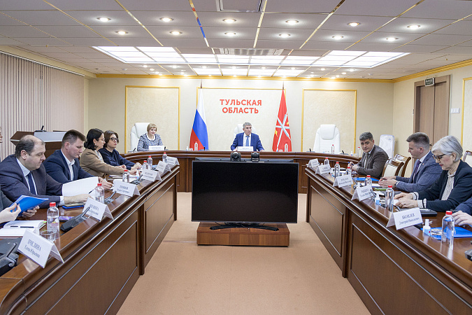 В Туле состоялось первое заседание оргкомитета по проведению Года педагога и наставника