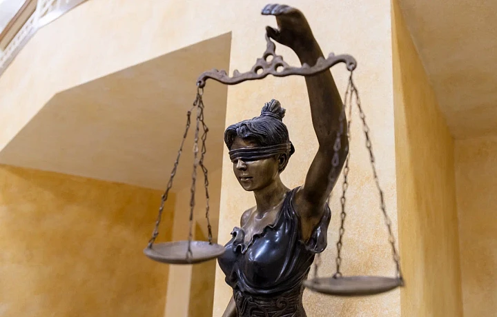 Блогер из Тулы отсудил деньги у «Магнит  Косметик» за просрочку