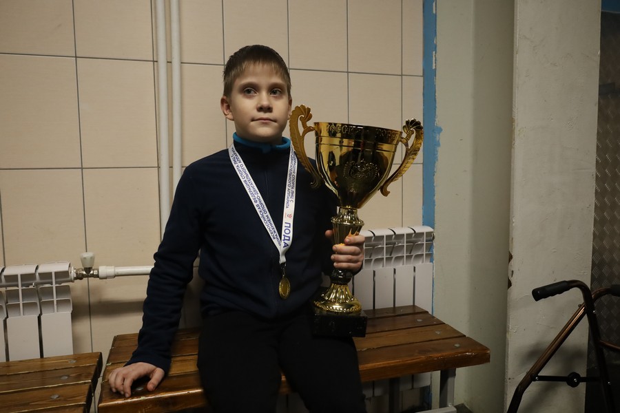 Новомосковский спортсмен победил во Всероссийских соревнованиях по следж-хоккею