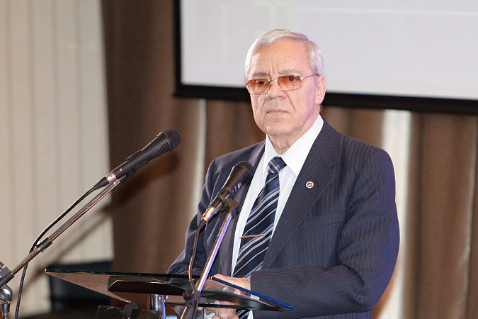 Алексей Дюмин выразил соболезнования родным и близким Юрия Агафонова