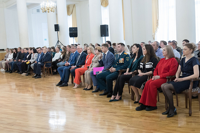 В Туле чествовали работников скорой медицинской помощи