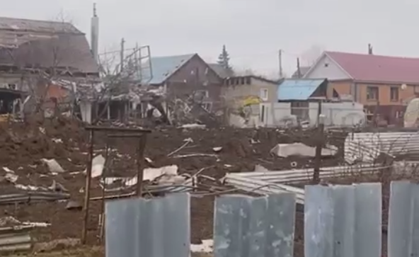 В результате взрыва в Киреевске пострадали три частных жилых дома