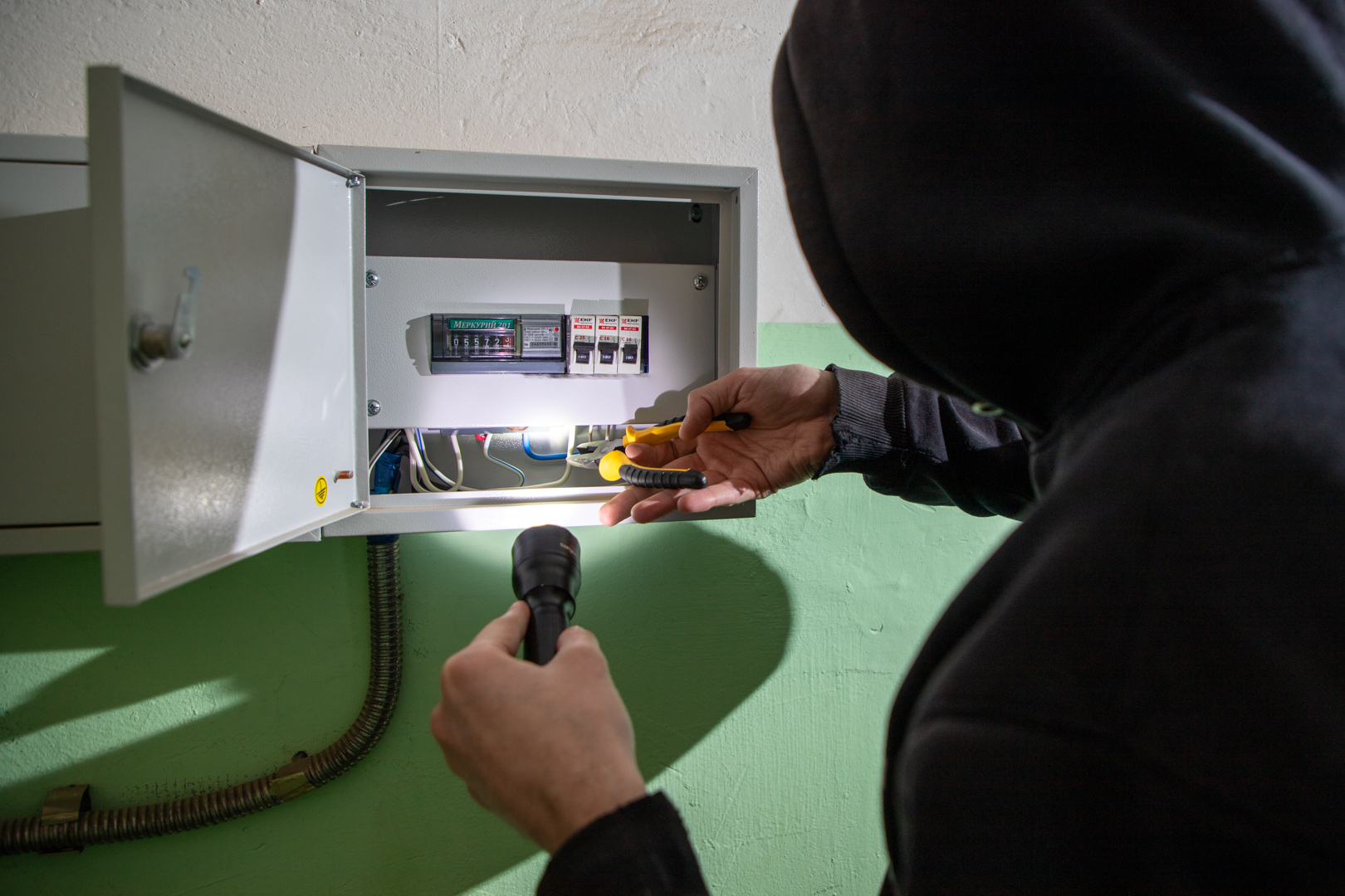 В Тульской области выявлены хищения электроэнергии на 7 млн рублей