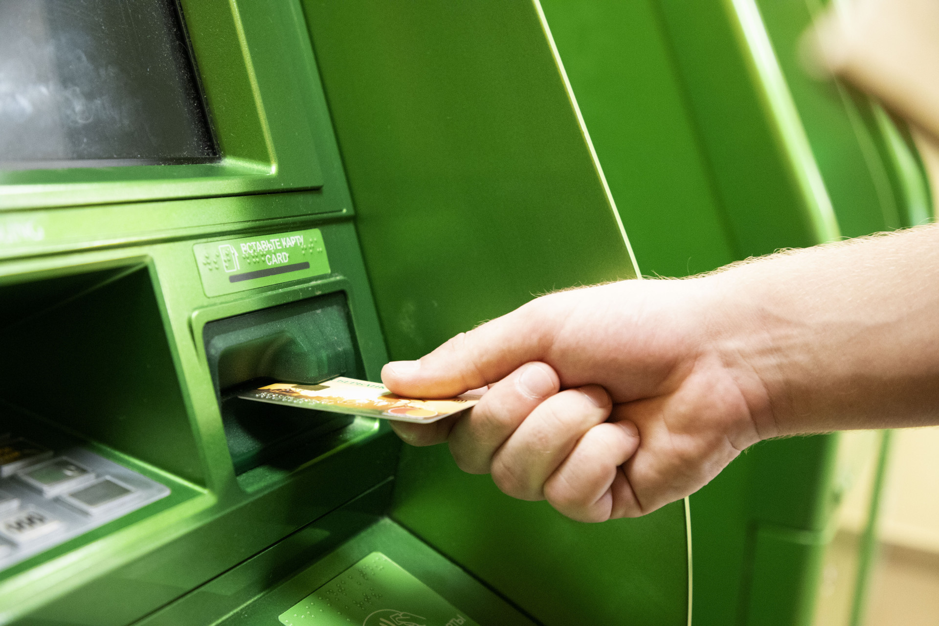 Мошенники похитили у туляков более 4,6 млн рублей за выходные