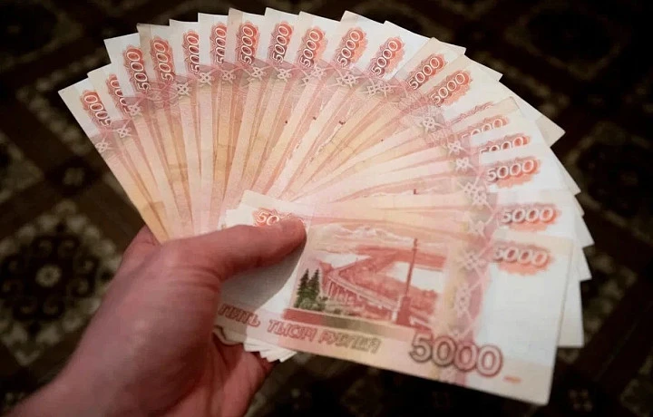 С кимовской компании взыскано более 340 тысяч рублей зарплатного долга