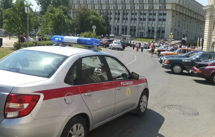 Росгвардия обеспечила безопасность в День России в Тульской области