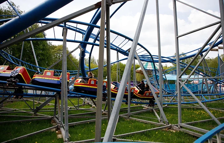 Дети из многодетных семей смогут бесплатно кататься на аттракционах в Туле