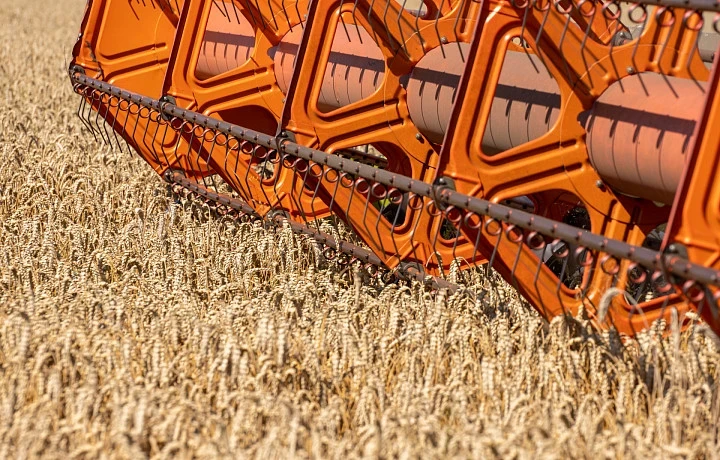 Тульские аграрии приступили к весенним полевым работам