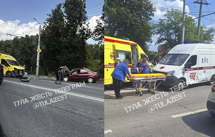 В Туле на улице Октябрьской произошло ДТП со скорой помощью