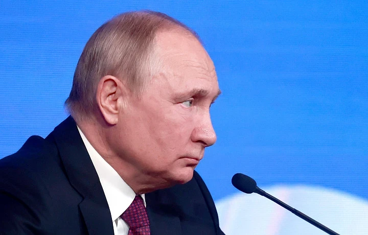 Путин может обратиться с посланием к Федеральному собранию 29 февраля