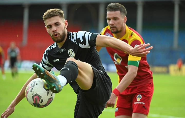 «Арсенал» третий матч подряд сыграл по нулям