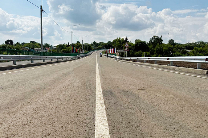 В Тульской области открыли после реконструкции мост, связывающий два района