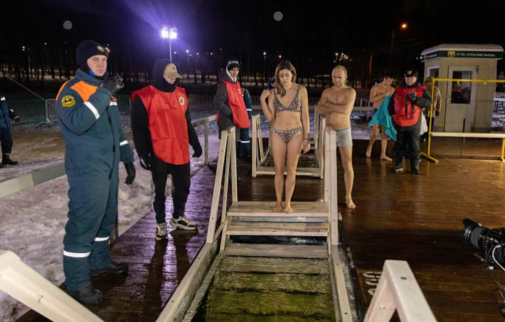 Крещение 2024: традиции и история праздника, когда нужно купаться на Крещение