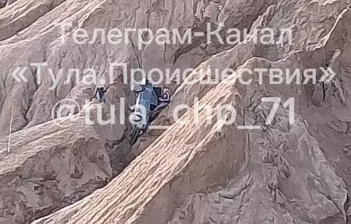 В тульских Кондуках пропала машина, сорвавшаяся с обрыва