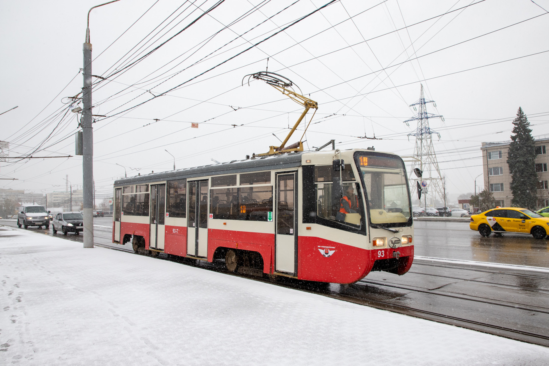 В Туле трамваи №3, 9 и 12 поменяли схему движения из-за обрыва контактной сети