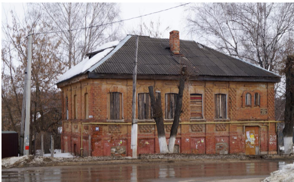 Разрушенный памятник архитектуры в Богородицке достался экс-главе города