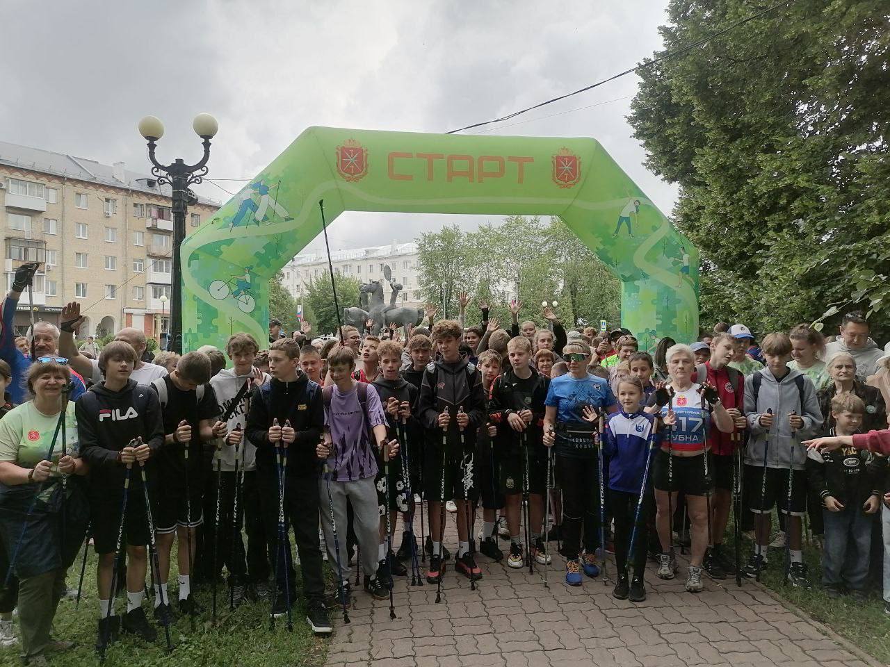 Более 200 жителей Новомосковска прошли по "Маршруту здоровья"