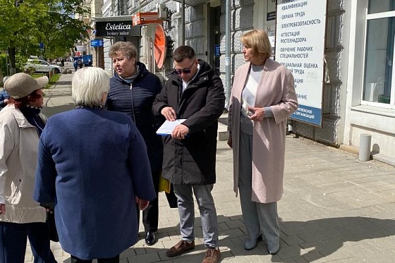 Тульский депутат поучаствовала в приемке работ муниципального проекта "Наш город"