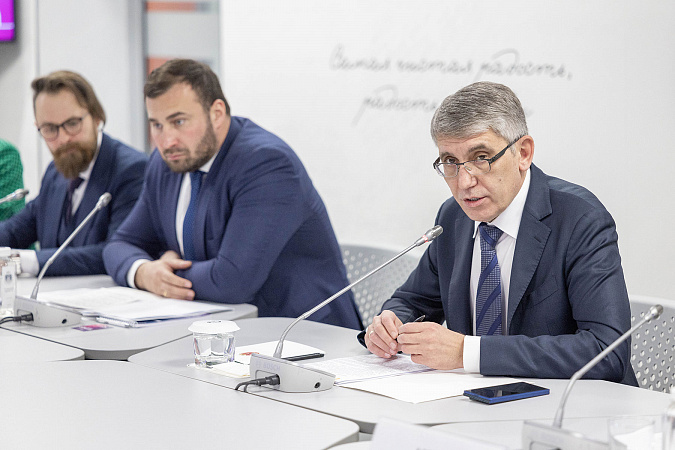 С 2026 года премии ученым в Тульской области увеличат до миллиона рублей