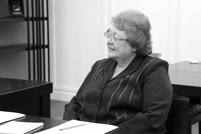 Илья Курилов выразил соболезнования в связи со смертью Надежды Калугиной