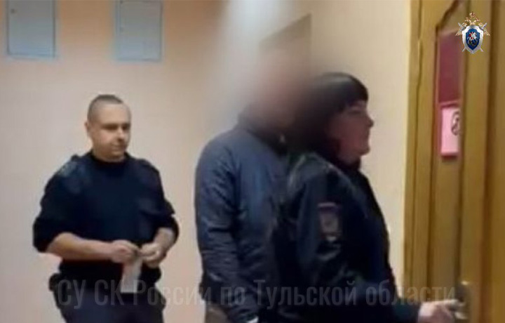 Три человека погибли при пожаре в хостеле Новомосковска: владельца взяли под домашний арест