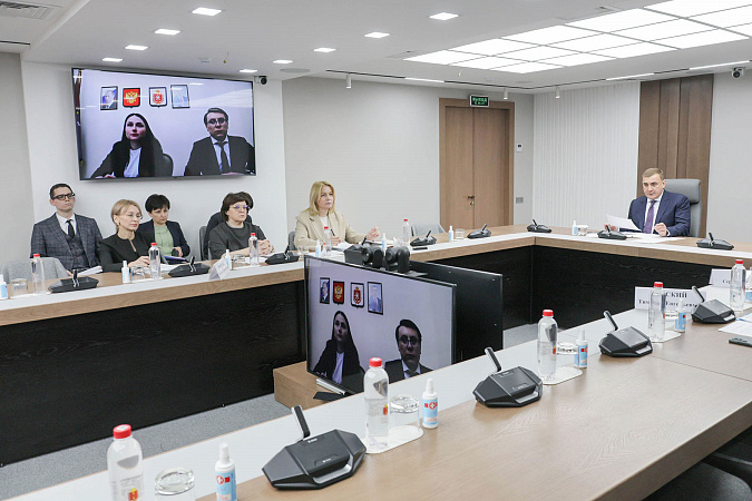 Алексей Дюмин провел личный прием граждан