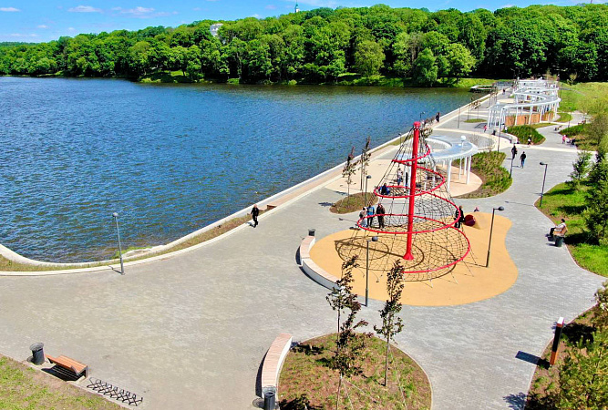 В Богородицке благоустроили зону отдыха на набережной