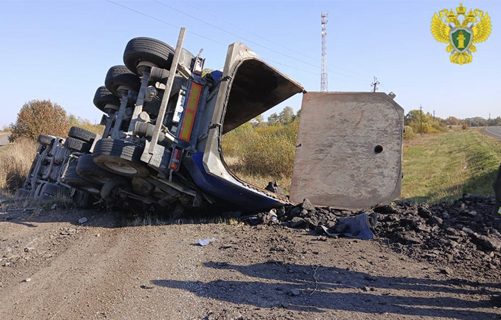 В Тульской области осудили водителя самосвала, раздавившего легковушку на «Золотом кольце»