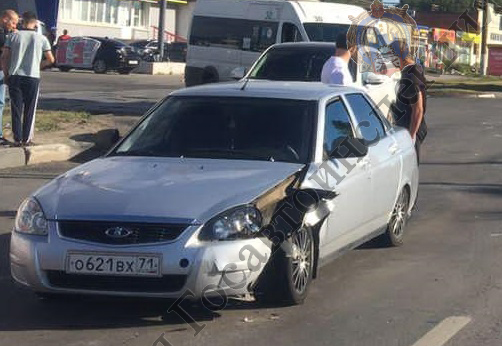 Мотоциклист госпитализирован после аварии на проспекте Ленина в Туле