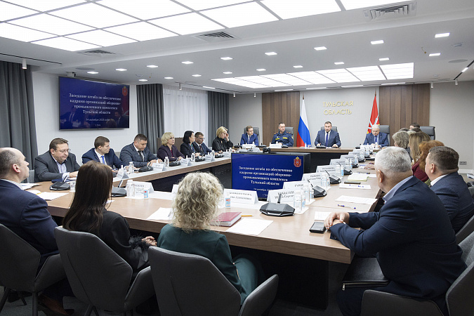 На тульские предприятия ОПК трудоустроены более восьми тысяч человек в 2025 году