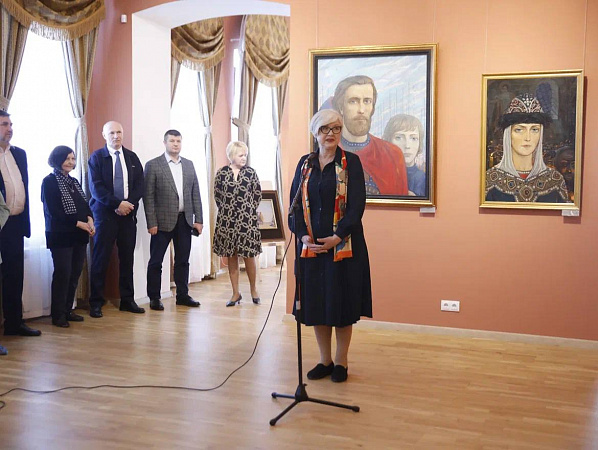 В Крапивне открылась выставка Ильи Глазунова «Поле Куликово»