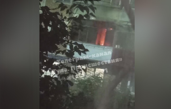 В Туле загорелась квартира на проспекте Ленина