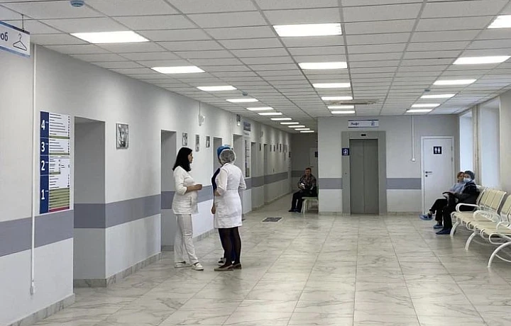 Опубликован график работы медучреждений Тульской области в новогодние праздники